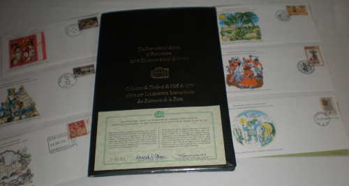 Album comprenant 12 enveloppes  commémoratives, année 1976.