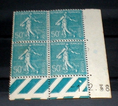 Timbres poste avec coin daté de 4 TP. France année 1938. N°362 d u 1.2.38. Type Semeuse.