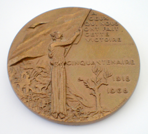 Médaille en bronze signée R. Delamarre, année 1968, cinquantenaire.