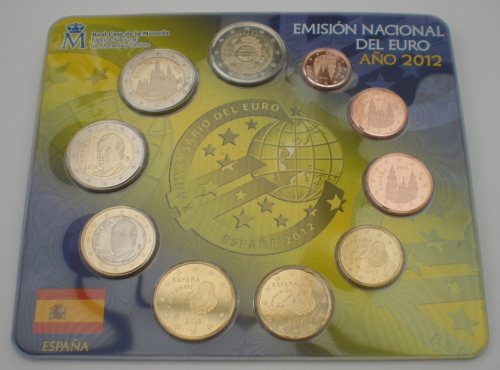 Série de 10 pièces BU sous blister, année 2012 d'Espagne comprenant 8 pièces + les 2 Euros commémoratives.