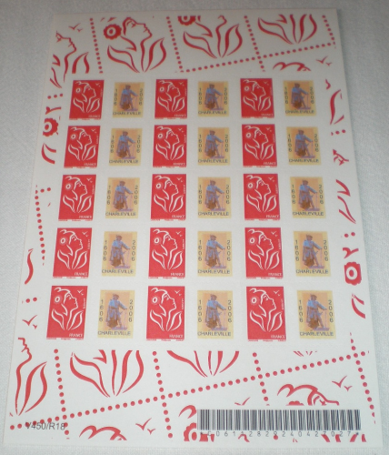 Bloc feuillet Marianne de Lamouche autoadhésif, type III dentelé des 4 côtés + Philaposte, feuille de 15 timbres attenants chacun à une vignette personnalisée avec logo privé Charleville 08.