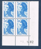 Timbres poste de France bloc de quatre timbres avec coin daté du 1. 5. 82. neuf. Réf Yvert & Tellier N° 2221, timbres Liberté de Delacroix valeur 2f.60 bleu.