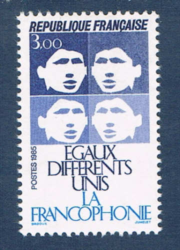 Timbre de France émis en 1985. Réf Yvert & Tellier N° 2347 neuf. Descriptif: Egaux différents Unis la francophonie.