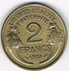 Monnaie 2 Francs bronze-aluminium type Morlon, émise en 193 état superbe. Descriptif: Buste drapé de la république, aux cheveux courts à gauche, coiffée d'un bonnet phrygien. Offre spéciale 47,50€.