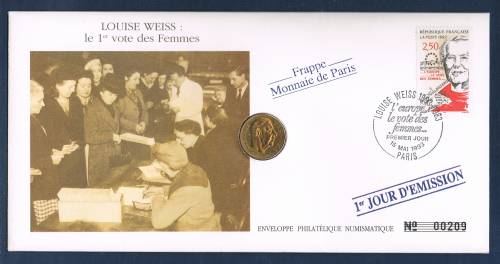 Enveloppe officielle de l'administration des monnaies & médailles. Descriptif: Enveloppe 1er jour + Médaille du Général de Gaulle en bronze frappé par l'Administration des Monnaies.