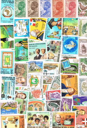 Pochette de timbres Cote d'Ivoire. Descriptif:  Pochette de 50 timbres oblitérés. Offre spéciale le timbre à moins de 0,05 centimes pièce. Lot découverte.