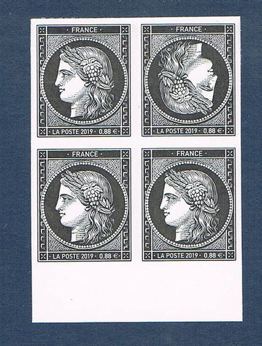 Bloc non dentelé 4 timbres Cérès noir dont 1 timbre tête bêche