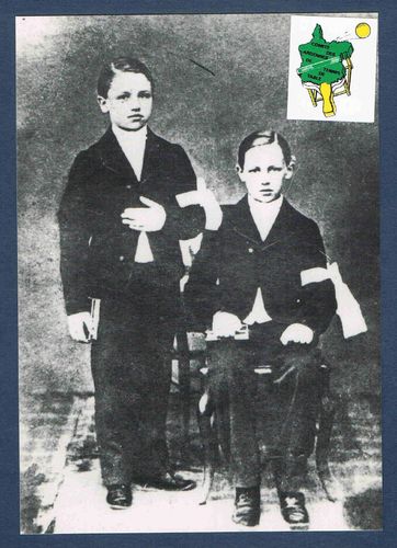 Carte Arthur Rimbaud assis et son frère Frédéric communiants