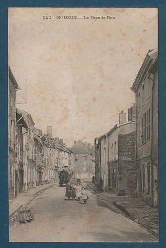 Carte postale ancienne rare vierge Mouzon la Grande Rue