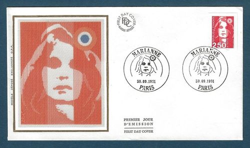Enveloppe timbre adhésif da carnet type Marianne de Briat